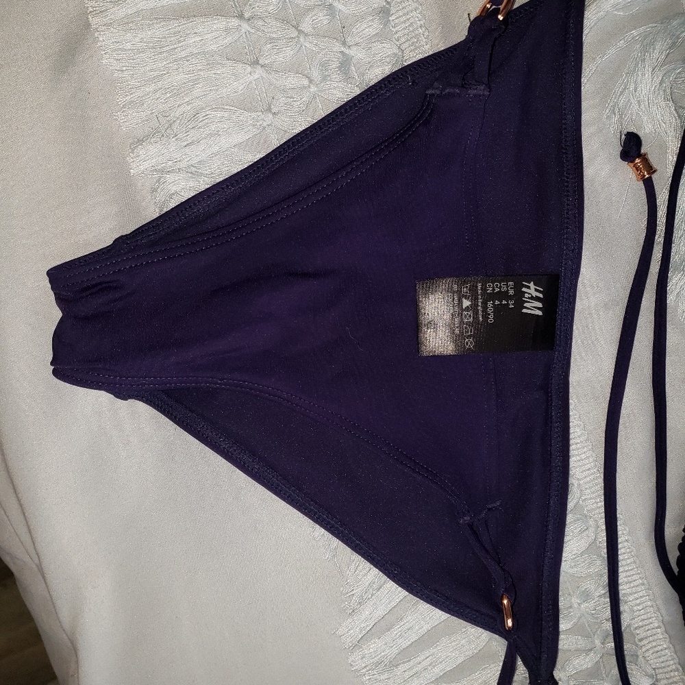 Navy blue bikini with gold hardware size xs - Picture 7 of 7